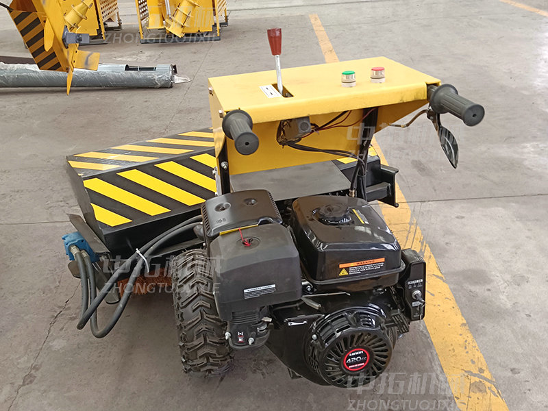 手扶掃雪滾 (4).jpg