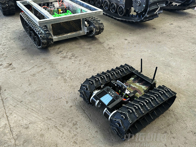 遙控履帶底盤 (0).jpg